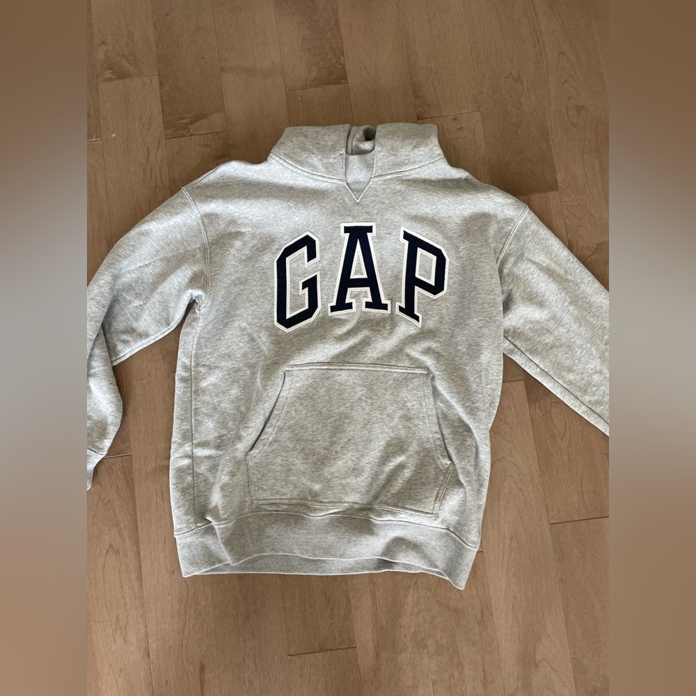 GAP hoodie